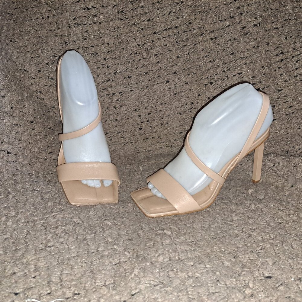 L'INTERVALLE-Nude/Camel Leather-D'Orsay Strappy Style-Sz 8-NEW/NO BOX